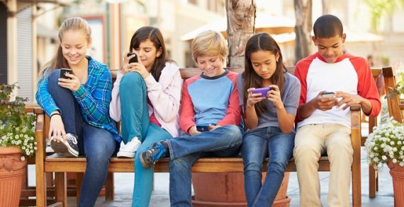 Millennials, cada vez más presos de las redes sociales Millennials, cada vez más presos de las redes sociales
